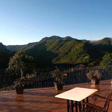 Moncó El Mirador De Fuentes Del Narcea酒店 外观 照片